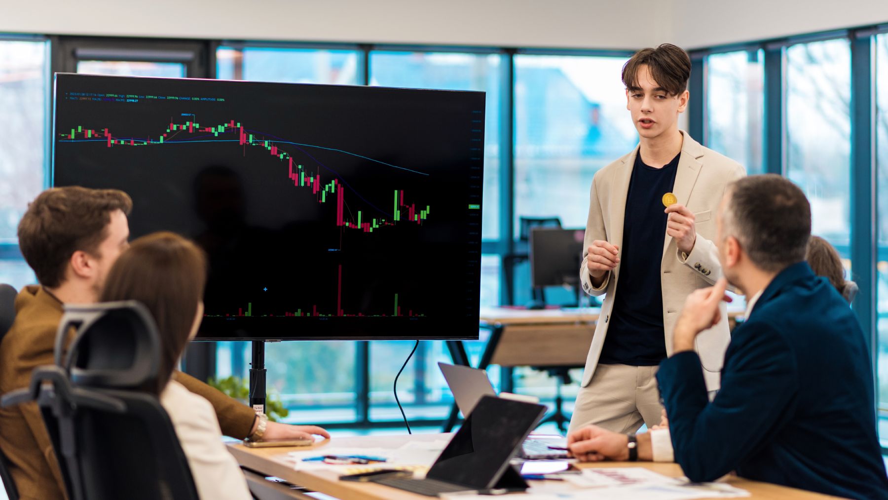 Choosing Between MT4 and MT5 in the UK: How British Traders Use These Platforms in Practice